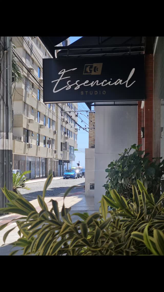 Fachada do Essencial Studio BC